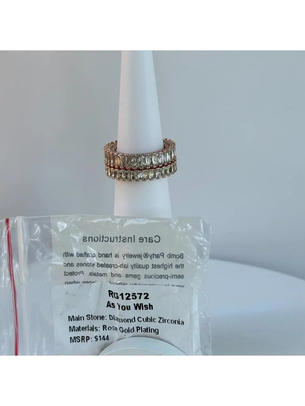Bomb Party April Ring Sz 7 RG12572 